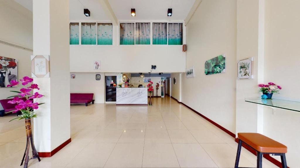 Smart Boutique Hotel Nakhon Si Thammarat Exterior foto